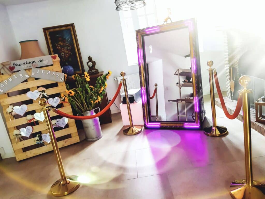 shootnbox photobooth miroir mariage animation photo coin vip poteaux dorés